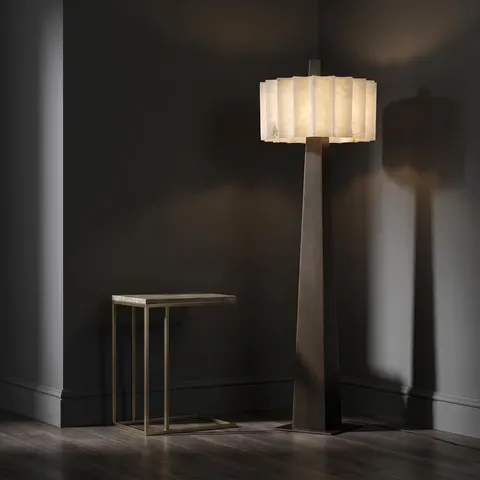 Lampadaire en albâtre Tejat, pied fuselé