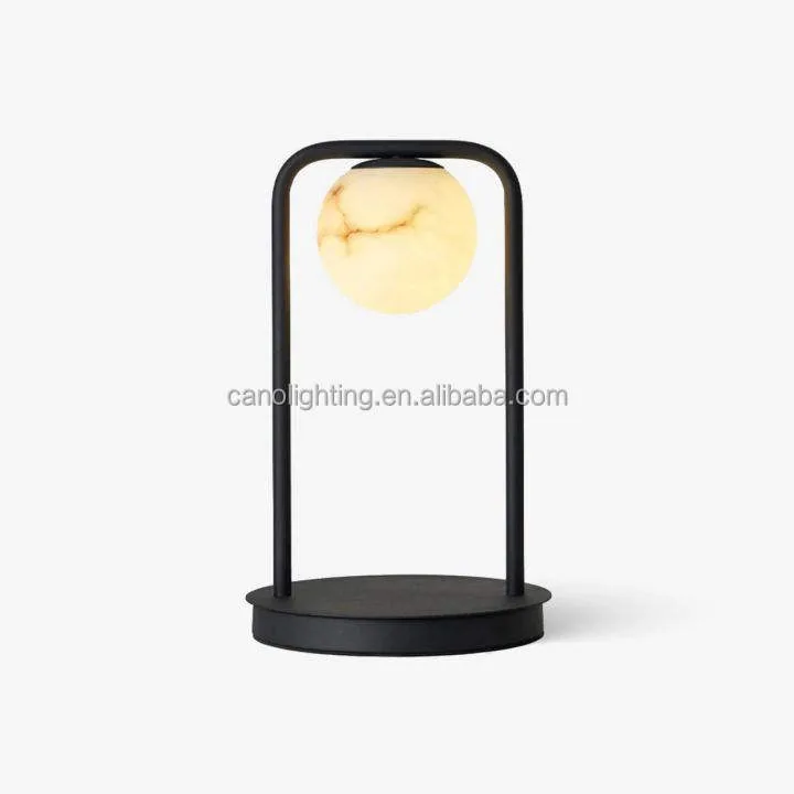 Lampe en albâtre Homam, globe et cadre noir
