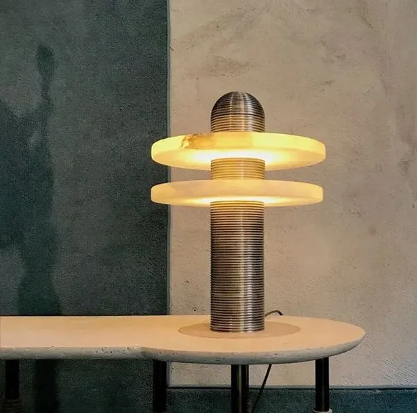 Lampe en albâtre Rotanev, disques empilés