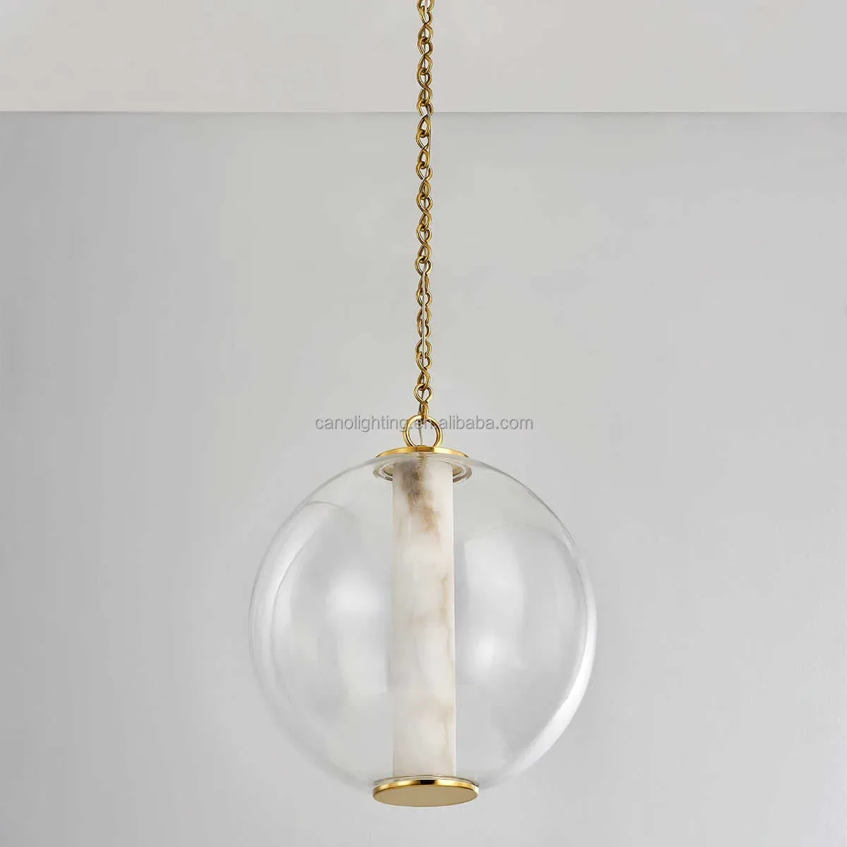 Suspension en albâtre Astérope, globe de verre, vue 3 sur 6
