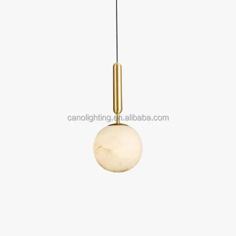 Suspension en albâtre Castor, sphère à tige de laiton