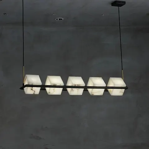 Suspension en albâtre Maïa, cinq blocs