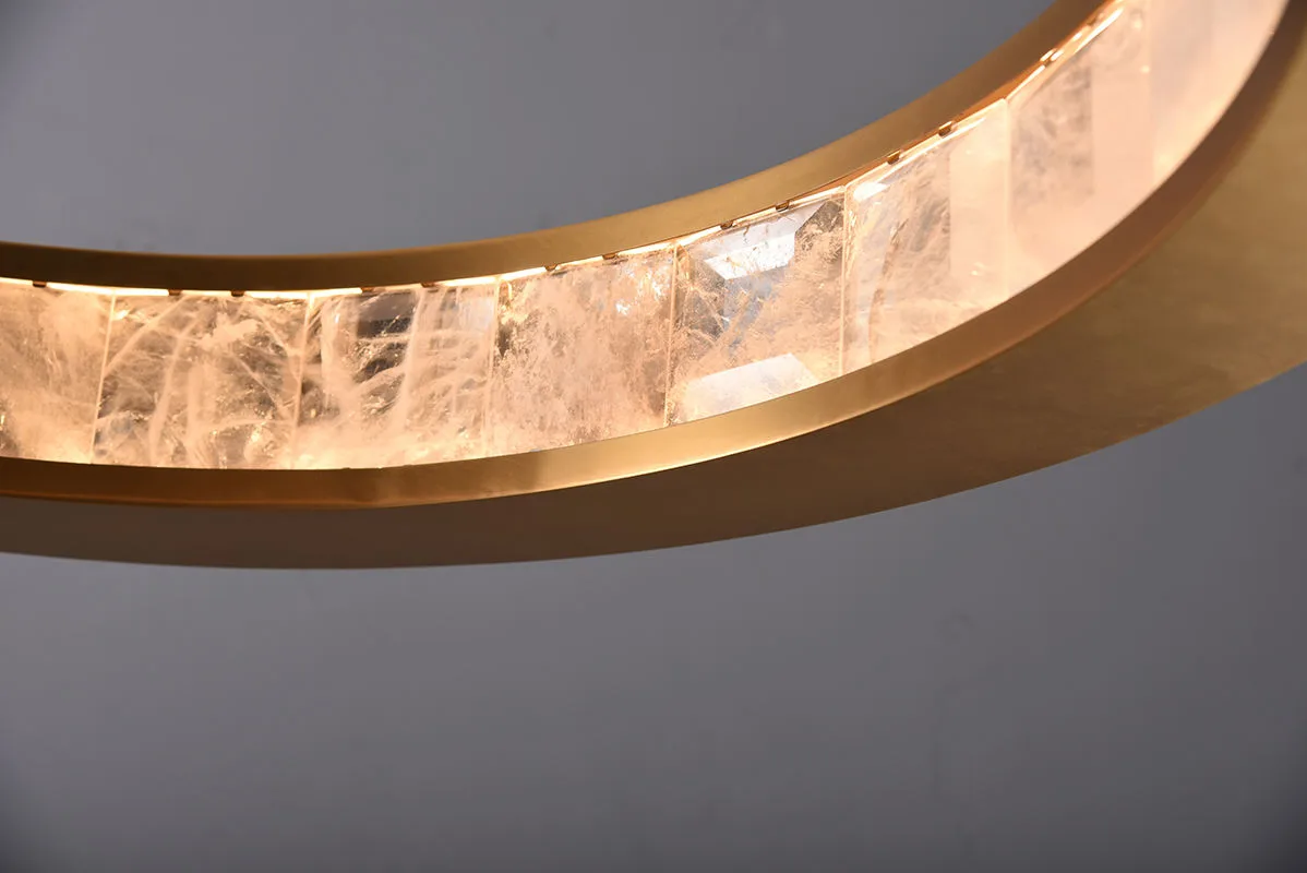 Suspension en albâtre Pégase, halo cerclé, vue 3 sur 6