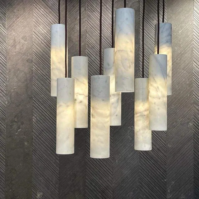Suspension en albâtre Persée, faisceau de tubes