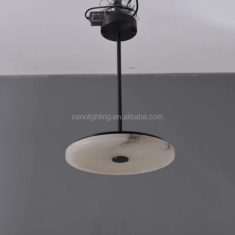 Suspension en albâtre Rigel, disque plat, vue 2 sur 6