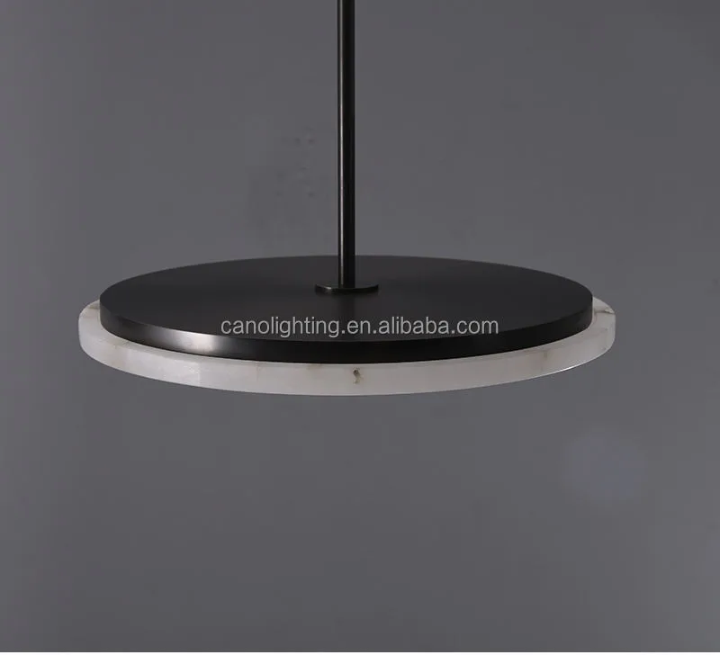 Suspension en albâtre Rigel, disque plat, vue 3 sur 6