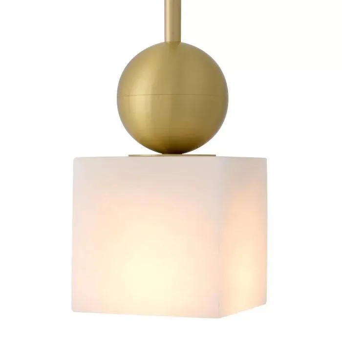 Suspension en albâtre Véga, cube et boule de laiton, vue 2 sur 6